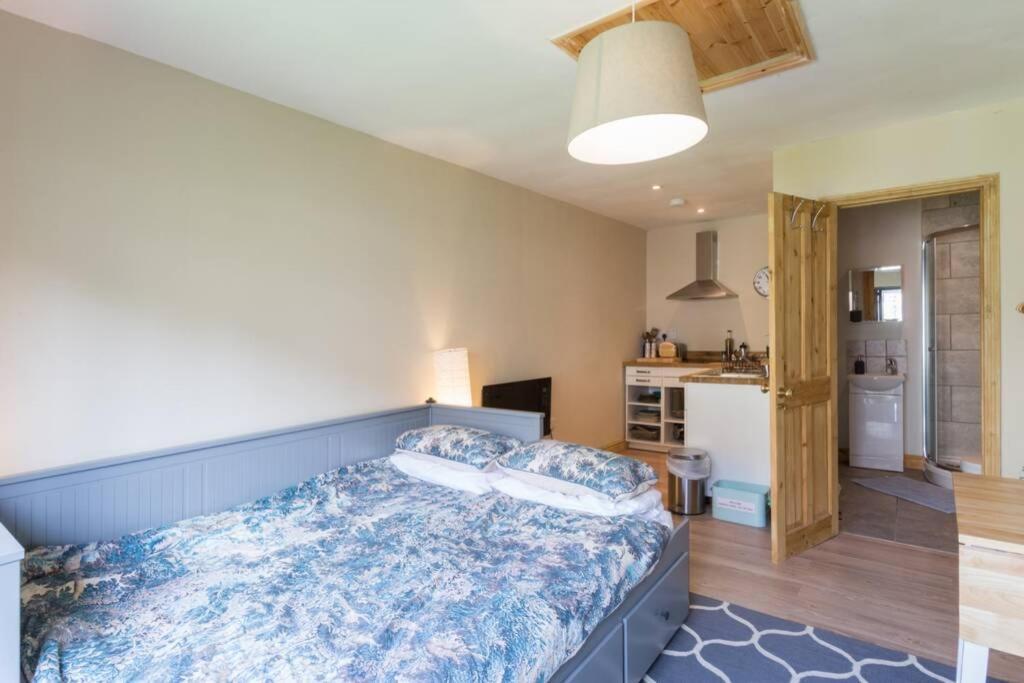 Bristol Little House Apartment ภายนอก รูปภาพ